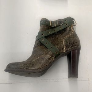 DOLLHOUSE Kylie High Heel Combat Style Boots brown green